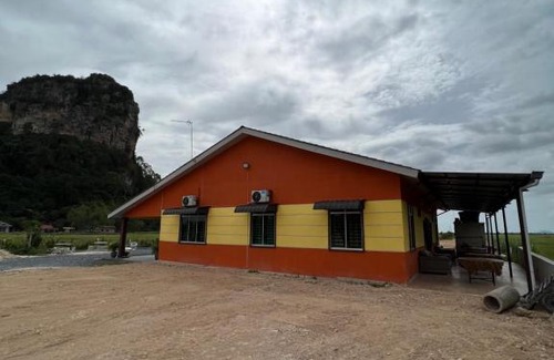 Kampung Kandis House | OLAH HOMESTAY