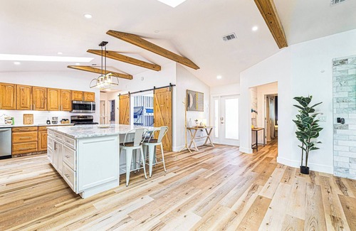 East Naples House | Olam Villa | Free Heated Pool | Secret Room,Cinema