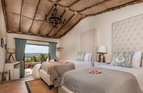 Maasai Mara Cabin | Olarro Plains