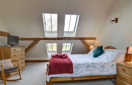 St Mary's Bay House | Old Barn Cottage - Three Bedroom House, Sleeps 4