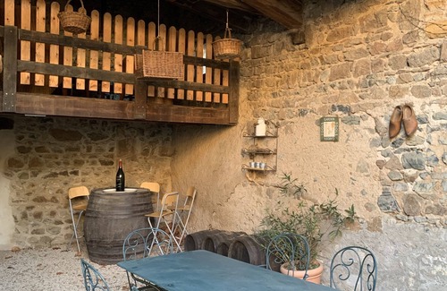 Saint-Romain-de-Popey House | Old Beaujolais farmhouse