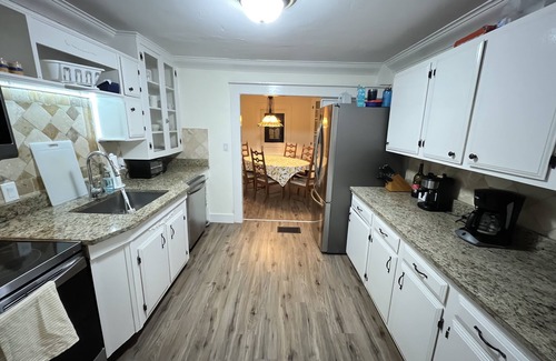 Eustis House | Old Florida Charm