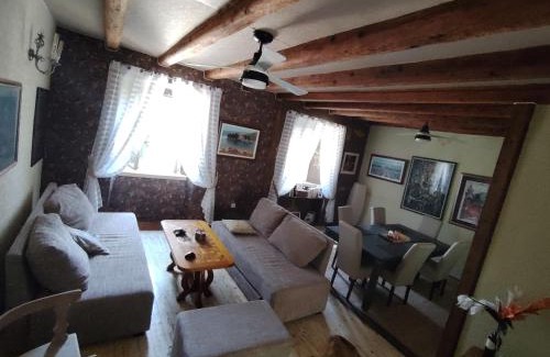 Kamenari Villa | Old House