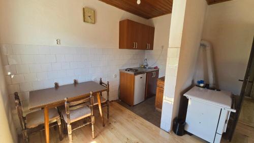 Montenegro Apartment | Old house Tara