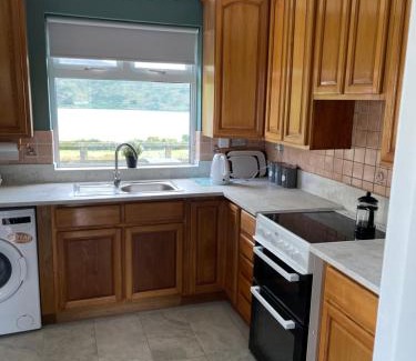 Ring of Kerry House | Old lake house