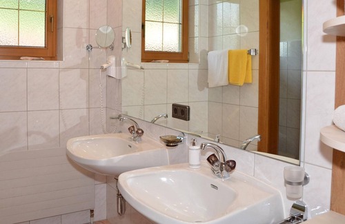 Gries im Sellrain Apartment | "Old Love" 1 sleep + 1 living-bedroom - Landhaus Notburga