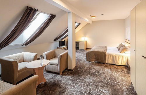 Old Town Hotel | Old Mill Comfort