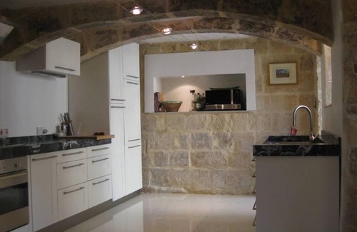 Cospicua House | Old mill restored as charming home in historic district
