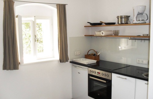 Kaisersdorf House | Old mill with quiet location and pond consisting of 2 separate residential units