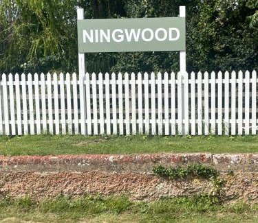 Newport Bed & Breakfast | Old Ningwood Station Bed & Breakfast, Ningwood, Isle of Wight PO41 0TG