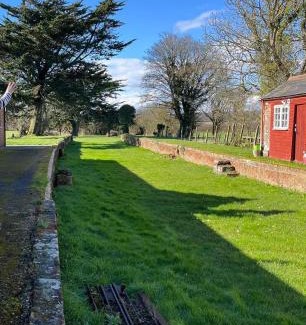 Newport Bed & Breakfast | Old Ningwood Station Bed & Breakfast, Ningwood, Isle of Wight PO41 0TG
