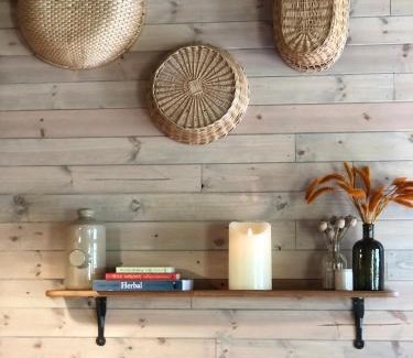 Longdon Cabin | Old Oak Farm