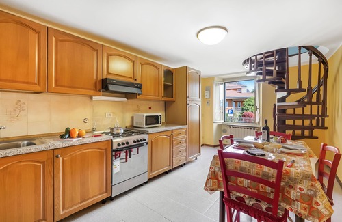 Pella Apartment | Old Pella 100m to Orta Lake, Pella, Italy