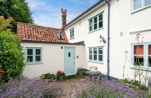 Hethel House | Old Post Office Cottage