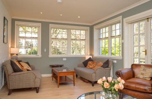 Tighnabruaich House | Old Powdermill Cottage