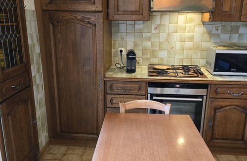 Seillans House | OLD PROVENCALE HOUSE WITH SWIMMING POOL 8x4, shaded parking area
