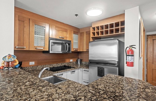 Puerta de Tierra Apartment | Old San Juan | Oceanview apartment| Balcony | For groups