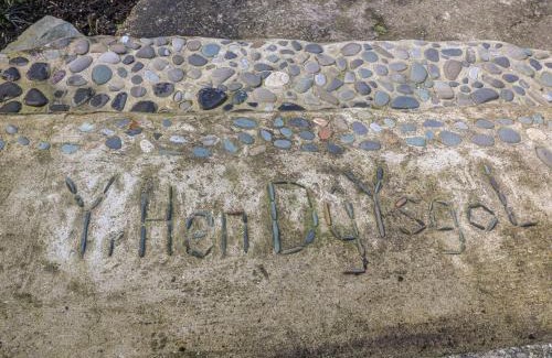 Cemaes Bay House | Old School House