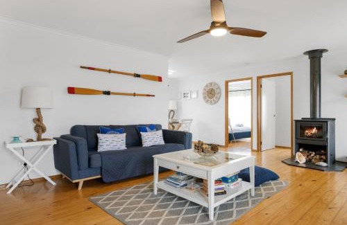 Coronet Bay House | Old Sea Dog's Retreat