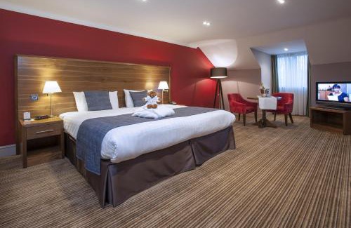 Griggs Green Resort | Old Thorns Hotel & Resort