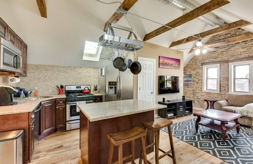 West Bucktown Apartment | Old Town Elegance Awaits You in This Classic Chicago Stunner! by AllSet Turnover