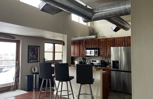 Old Town Condo | Old Town Loft, Top Floor!