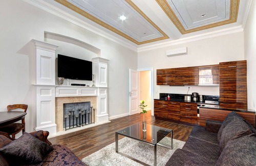 Josefov Apartment | Old Town Luxury Hideaway in Perfect Loc with air con in quiet/out of crowds st.