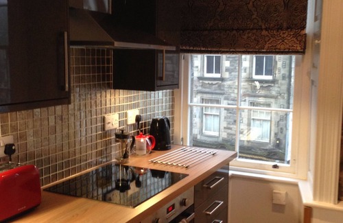 Old Town Apartment | Old Town Royal Mile 2 Bedroom 2 Bathroom sleeps 5