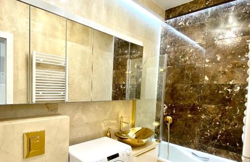 Gdansk City Center Apartment | Old Town Wind Rose- luxury apartments Gdansk- Granaria