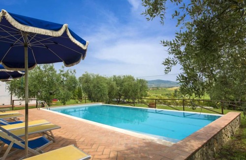 Vinci Apartment | Oleandro by Interhome