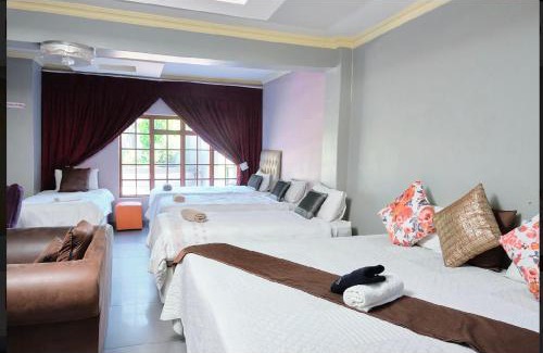 Evander House | Oleratong Guest House