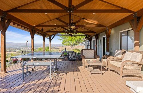 Paso Robles House | Olive Ranch by AvantStay Enjoy Sunsets over the Valley 4.5 Acre Ranch Home