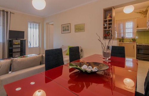 Pantokratoras Apartment | Olive Tree Apartment