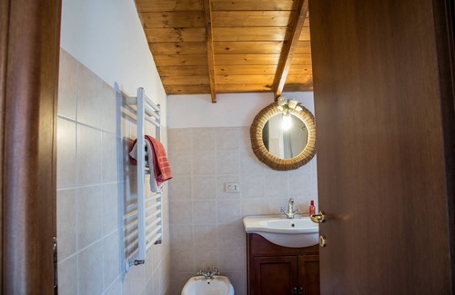 Zagarolo House | Olive Tree Hill
