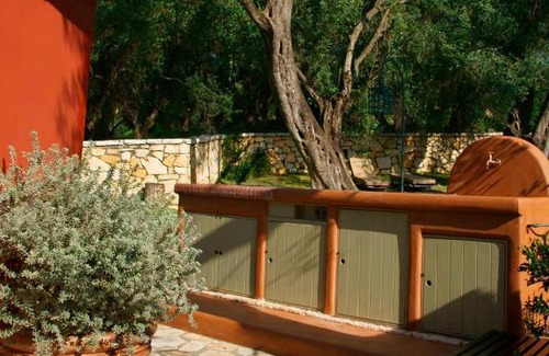 Agios Spyridon Corfu Villa | Olivia on Sea