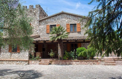 Massa Martana House | Olivo secolare by Interhome