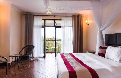 Ongata Rongai Cabin | Olsupat Lodge
