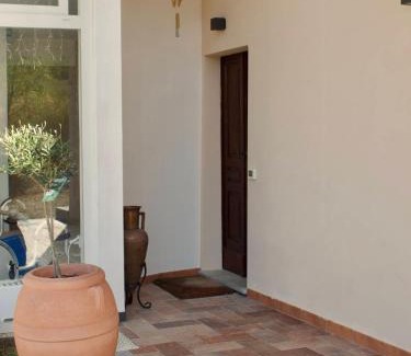 Ponte Nizza Apartment | Oltrella Country House