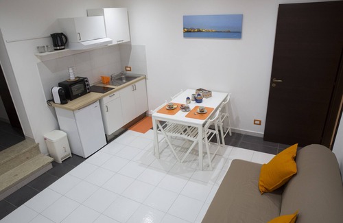 Trapani City Centre Apartment | Oltremare Trapani apartments is located near the port and the historic center.