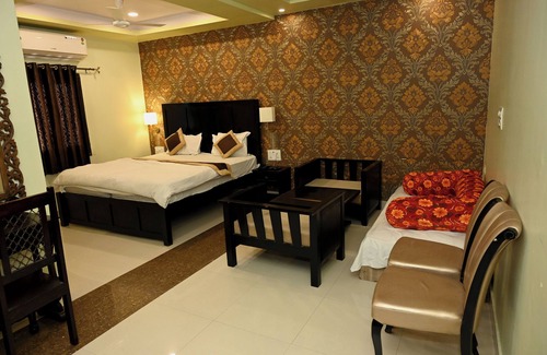 Gulab Sagar Hotel | Om Heritage Hotel