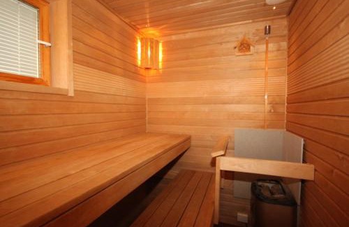 Heinola Apartment | Omakotitalo 4-6 hengelle - House