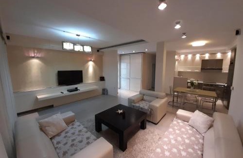 Gevgelija Apartment | Omeros