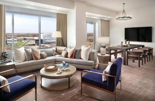 Eagan Hotel | Omni Viking Lakes