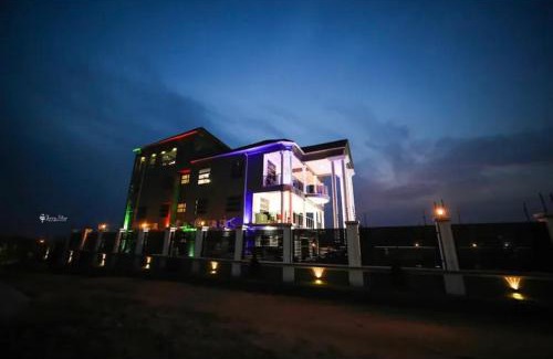 Koforidua Cabin | Omy City Lodge