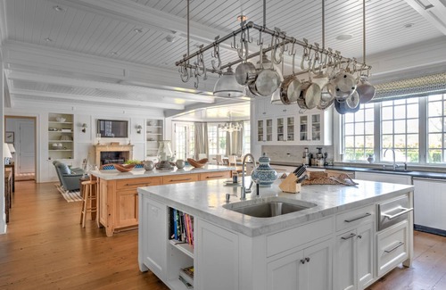 Sagaponack House | On Four Acres, In the Heart of Sagaponack, Gourmet Eat-In Kitchen, Tennis.