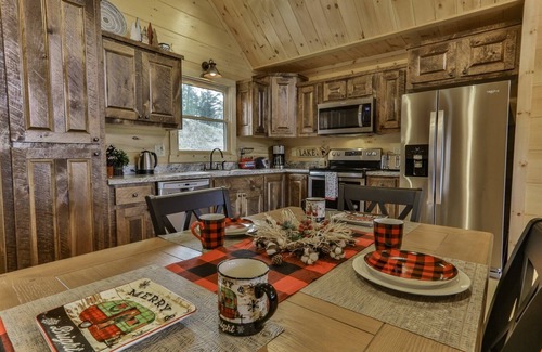 Cherry Log Cabin | On Lake Time | Cherry Log, GA
