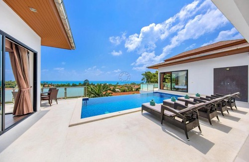 Binh Chanh House | On LUX Gartin