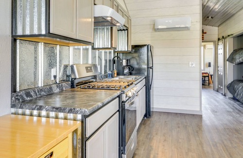 Philippi House | On-Site Fishing & Hiking: Philippi Ranch House