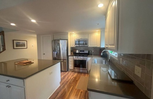 Skaneateles House | On The Lake Near Village