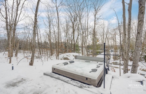 Severn House | On the pristine shores of Gloucester Pool in the heart of Muskoka.